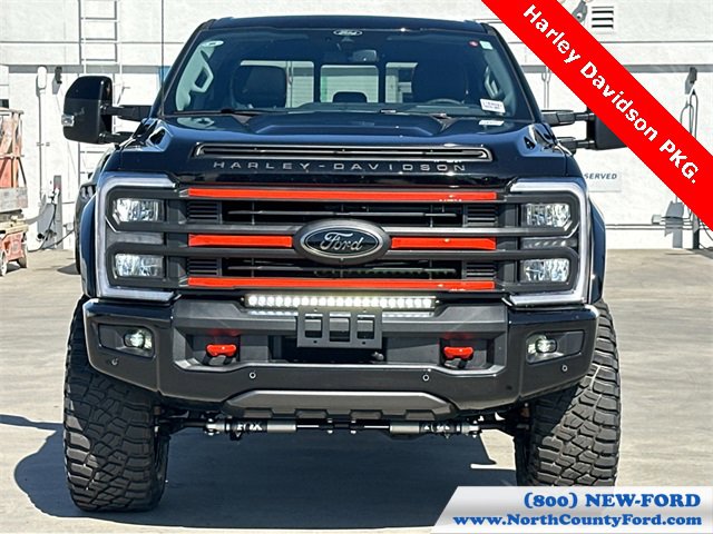 New 2026 Ford F250 Lariat w/ Black Appearance Package image 2