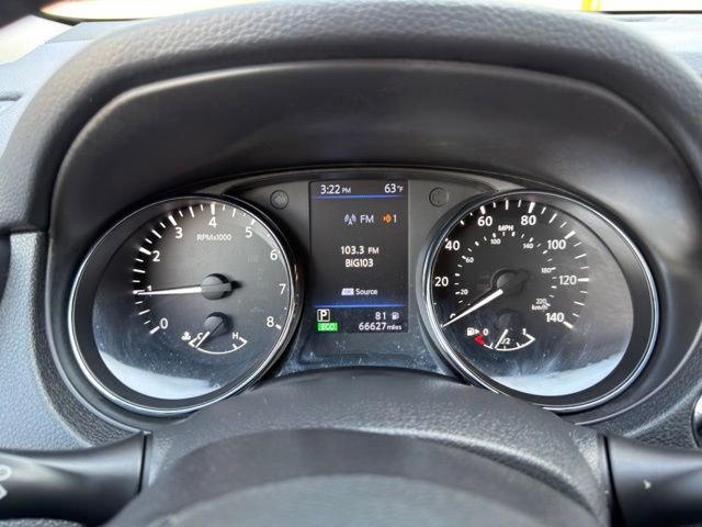 Used 2018 Nissan Rogue SV w/ Premium Package image 15