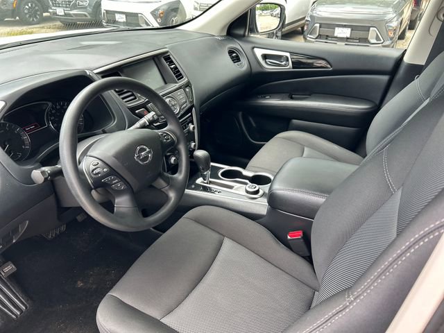 Used 2020 Nissan Pathfinder S AWD/4WD image 15