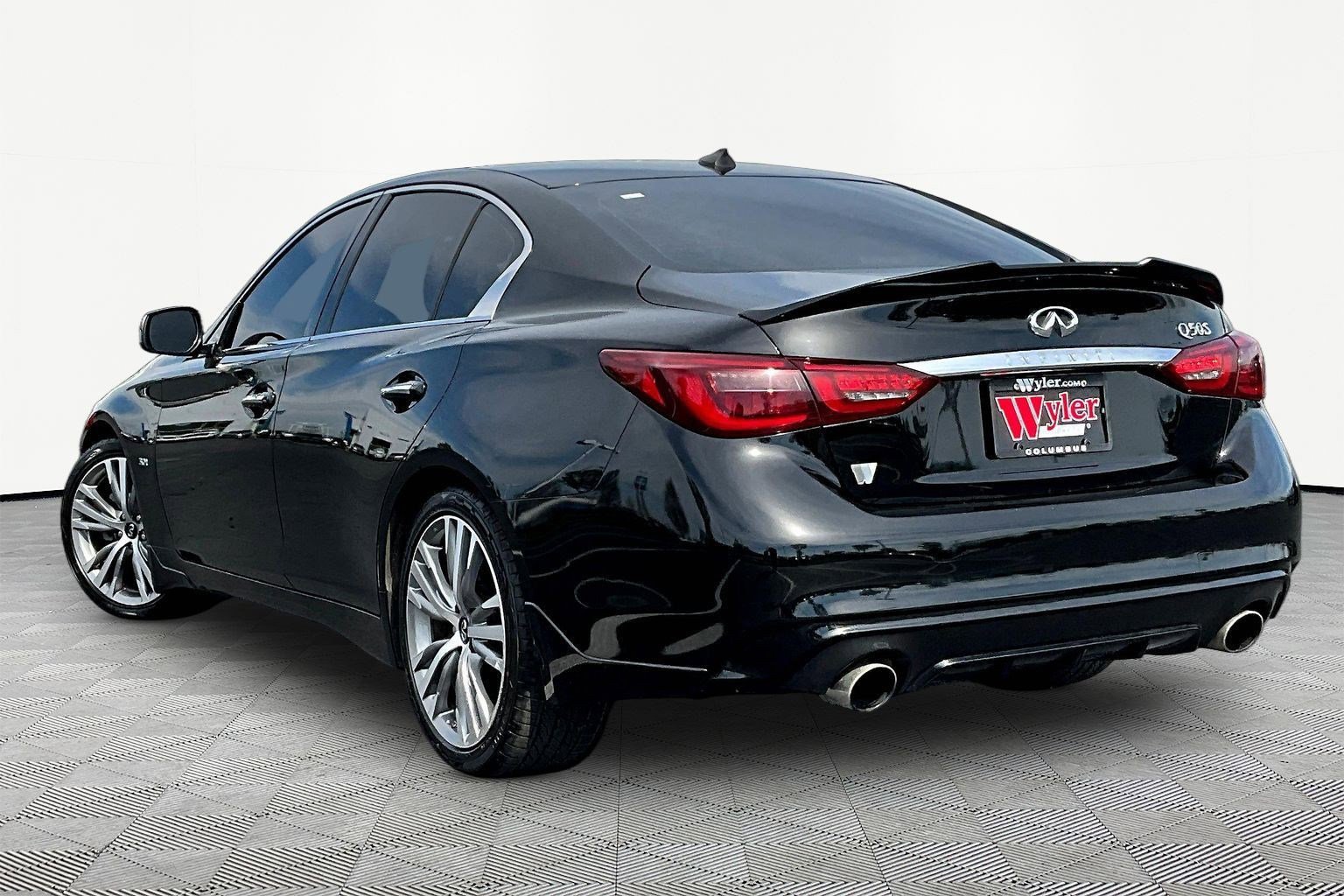Used 2018 INFINITI Q50 Sport image 4