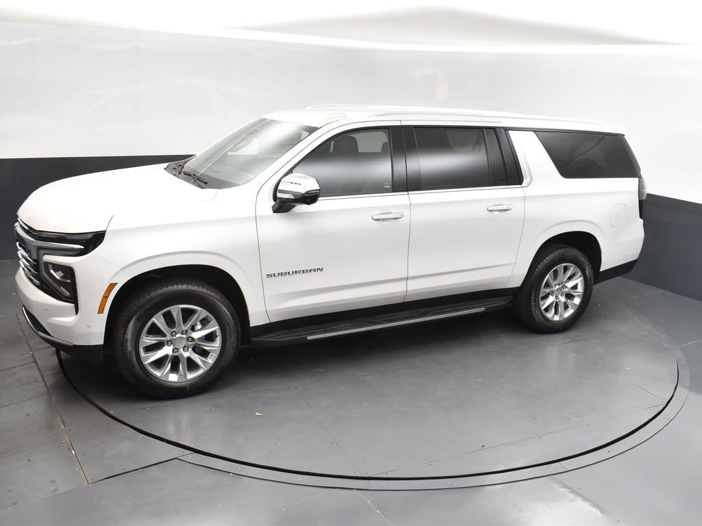 New 2025 Chevrolet Suburban Premier image 32