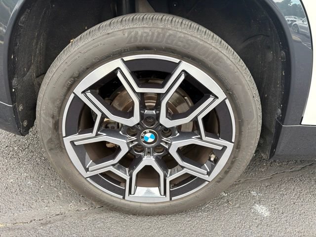 Used 2023 BMW X1 xDrive28i w/ Premium Package AWD/4WD image 11