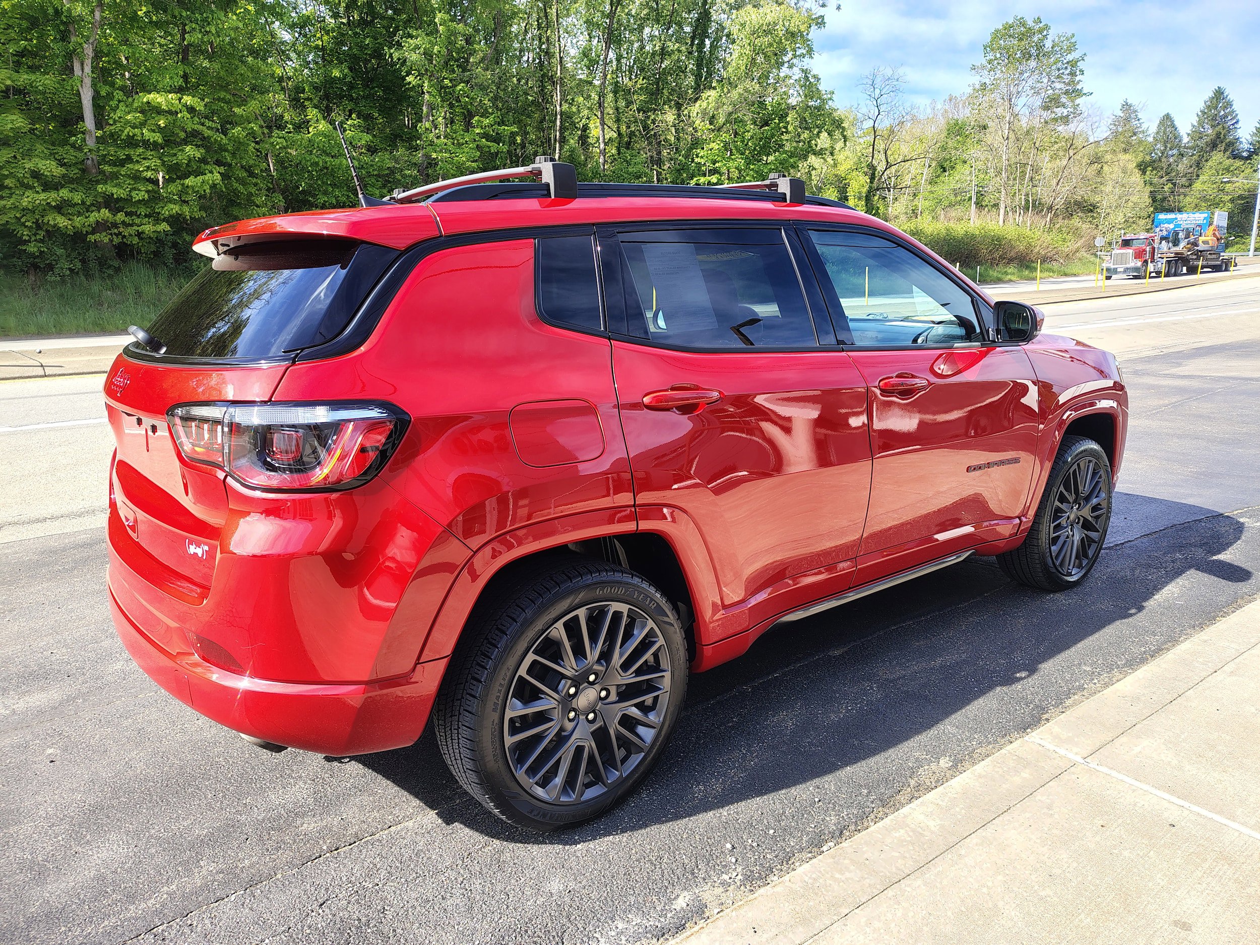 Certified 2022 Jeep Compass Limited AWD/4WD image 7