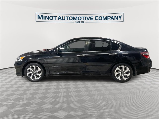 Used 2016 Honda Accord EX image 5