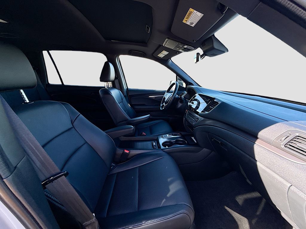 Used 2023 Honda Passport EX-L image 21