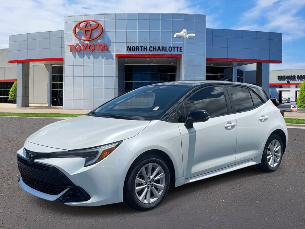Used 2023 Toyota Corolla SE FWD image 4