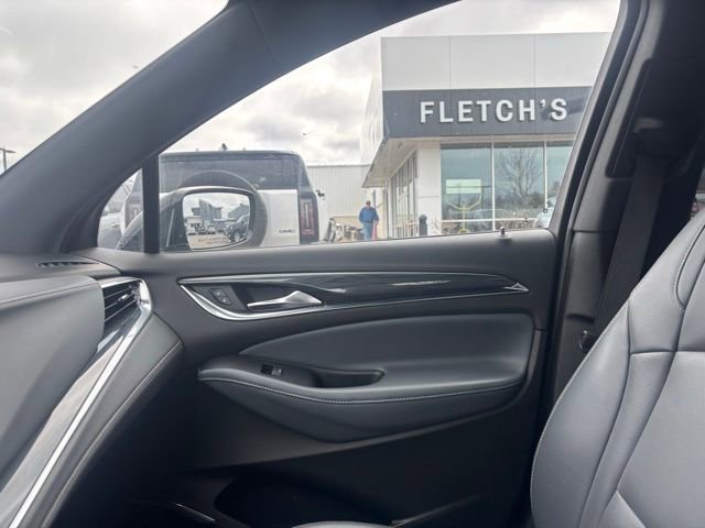 Used 2023 Buick Enclave Essence w/ Experience Buick Package image 13