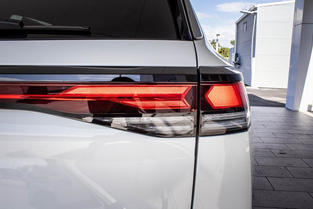 New 2025 Volkswagen Tiguan S image 17