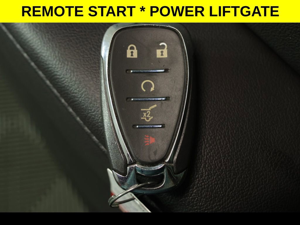 Used 2022 Chevrolet Traverse LT w/ Midnight/Sport Edition image 10