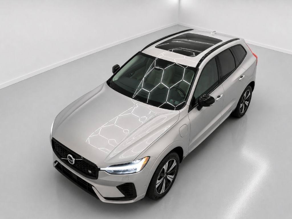 Used 2025 Volvo XC60 T8 Plus w/ Climate Package AWD/4WD image 37