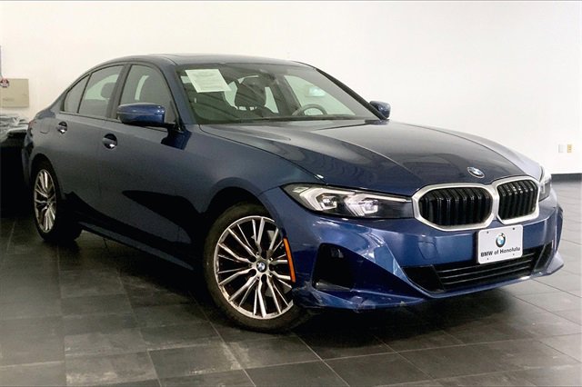 Used 2023 BMW 330i Sedan image 2