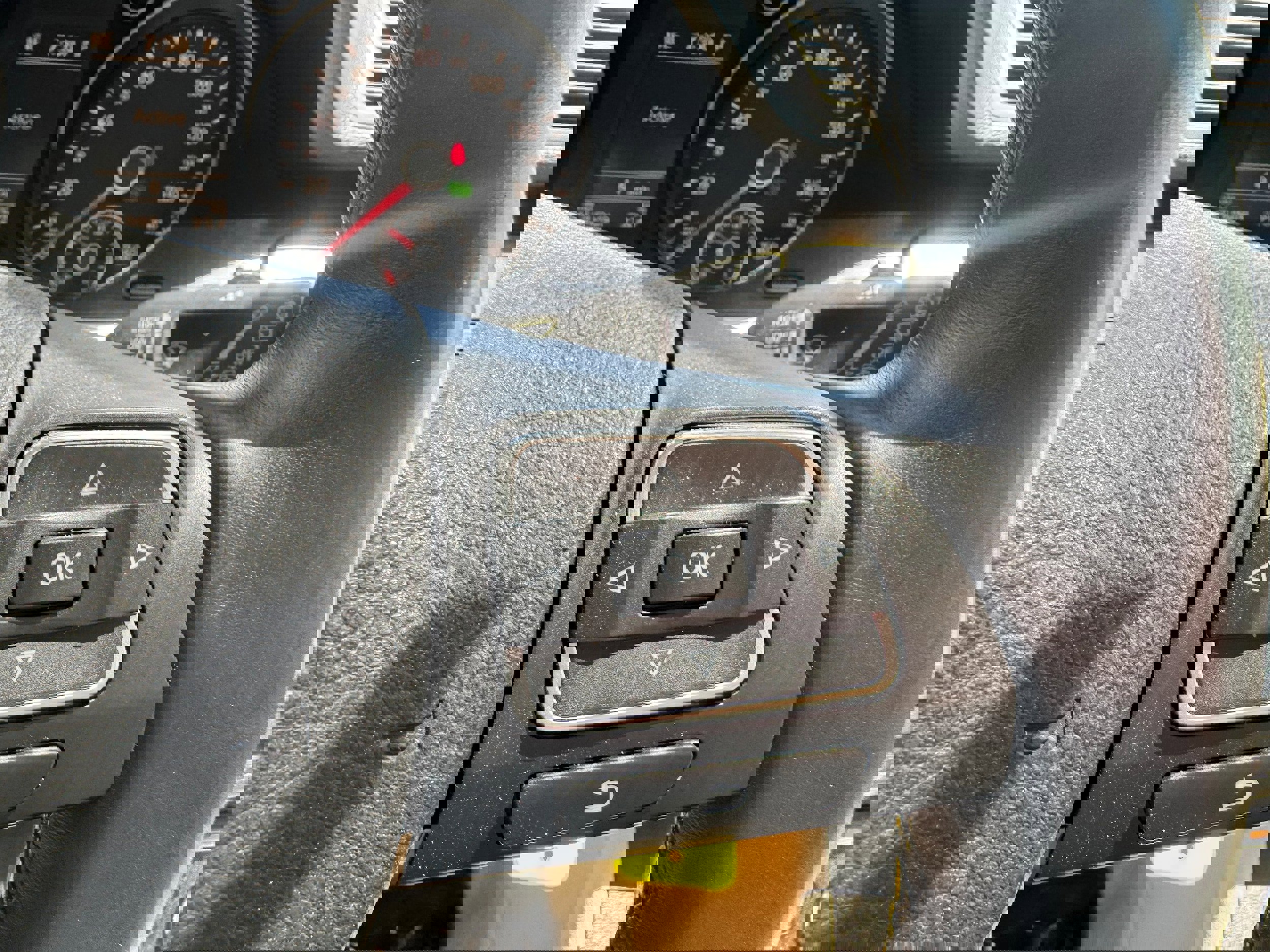 Used 2010 Volkswagen Passat Komfort image 14