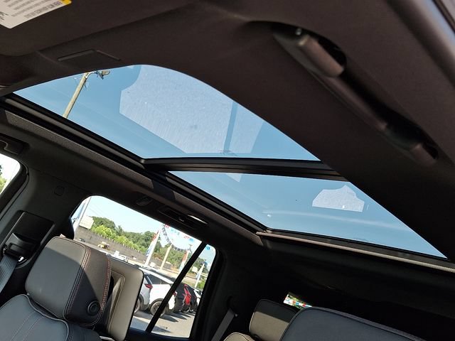 New 2026 Chevrolet Tahoe RST w/ Advanced Technology Package AWD/4WD image 8