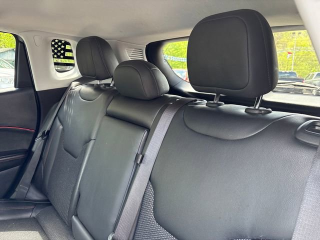 Used 2020 Jeep Compass Trailhawk AWD/4WD image 24