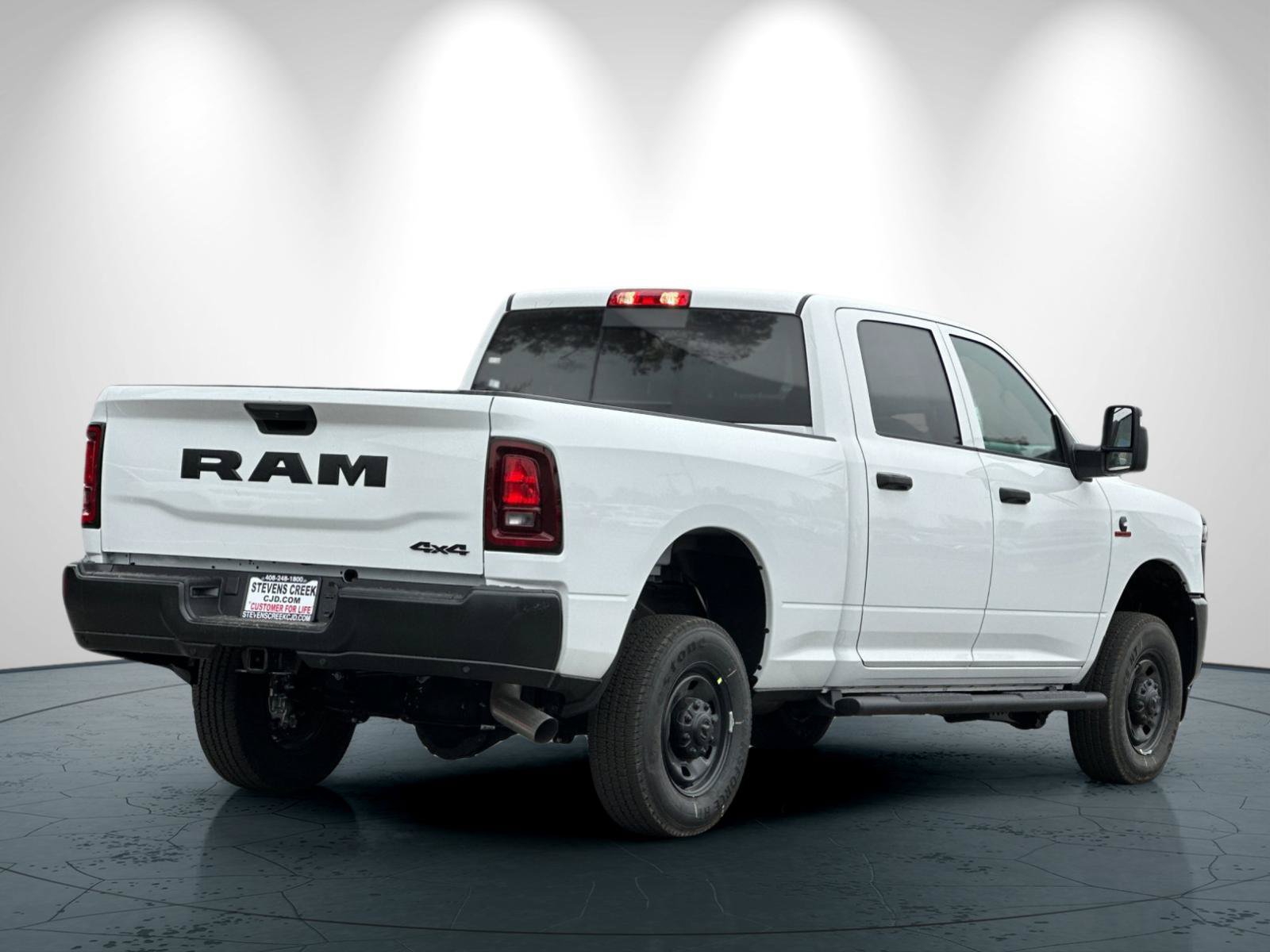 New 2026 RAM 2500 Tradesman AWD/4WD image 4