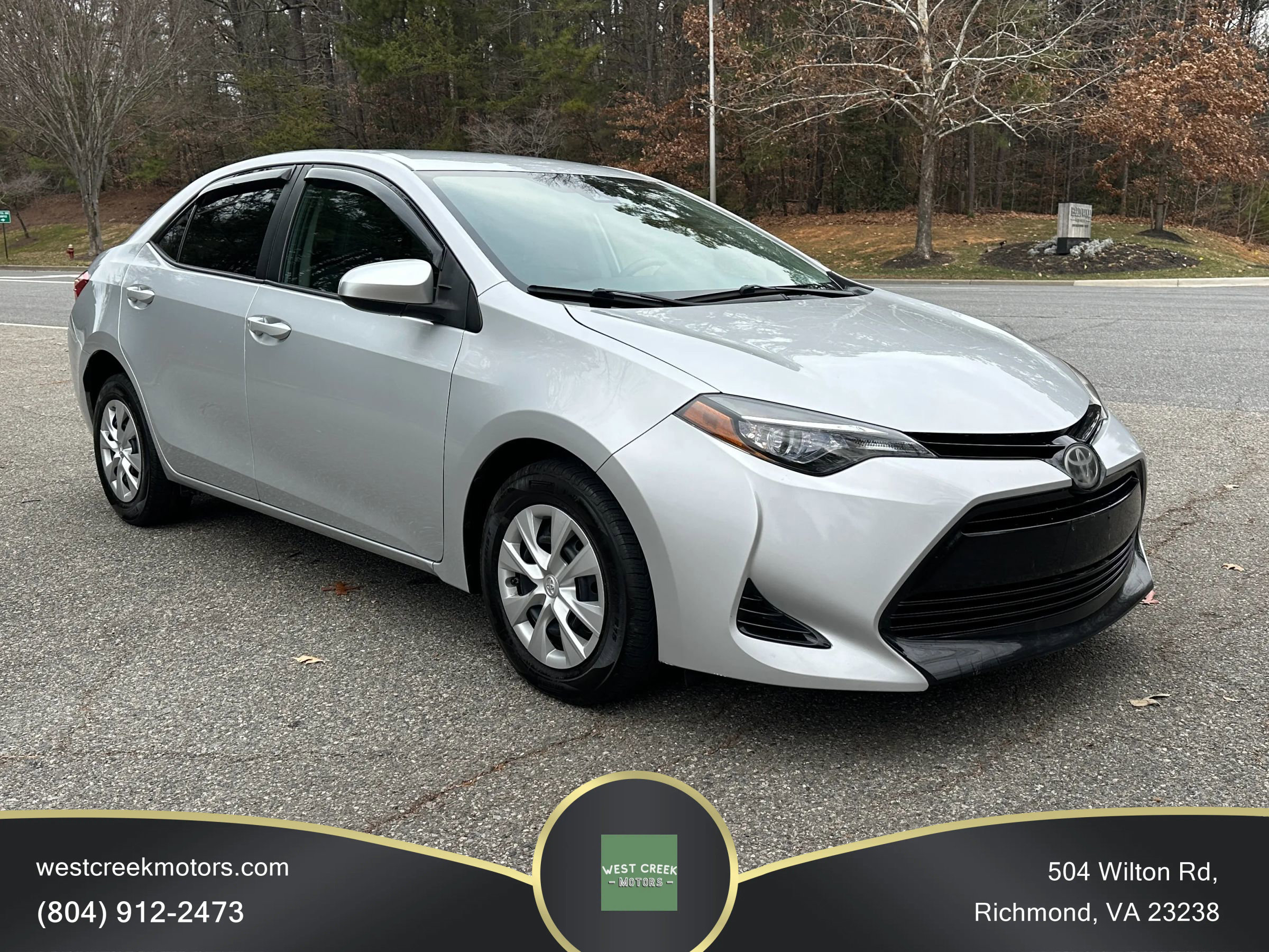 Used 2017 Toyota Corolla SE image 2