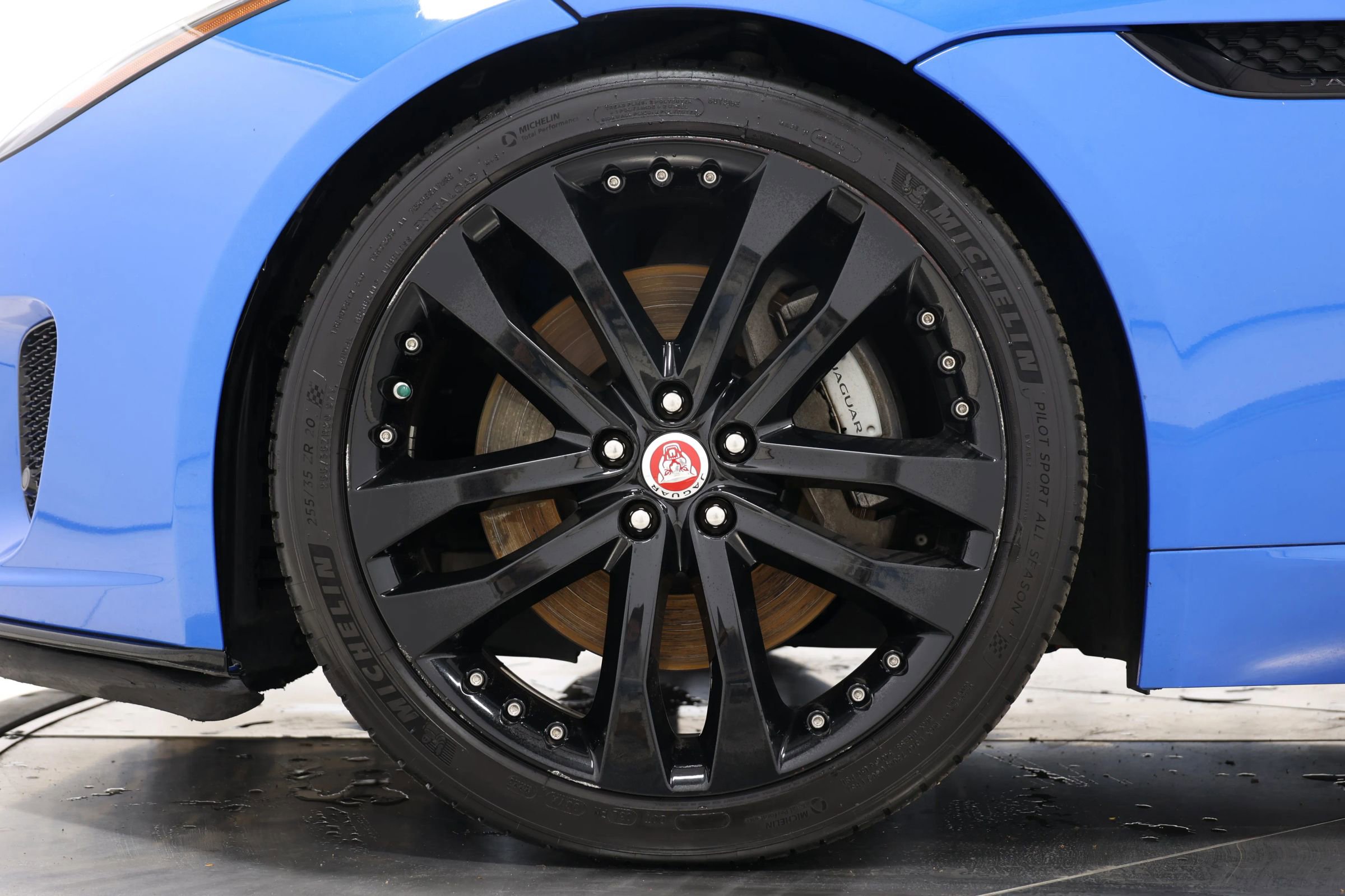 Used 2020 Jaguar F-TYPE Convertible image 76