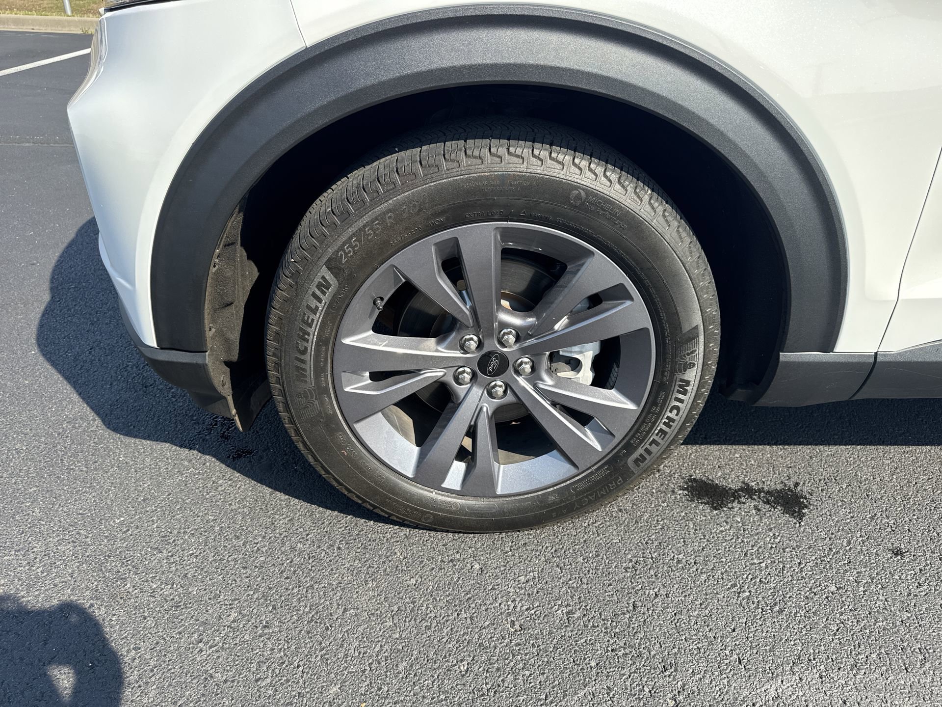 Used 2023 Ford Explorer XLT w/ Equipment Group 202A image 10