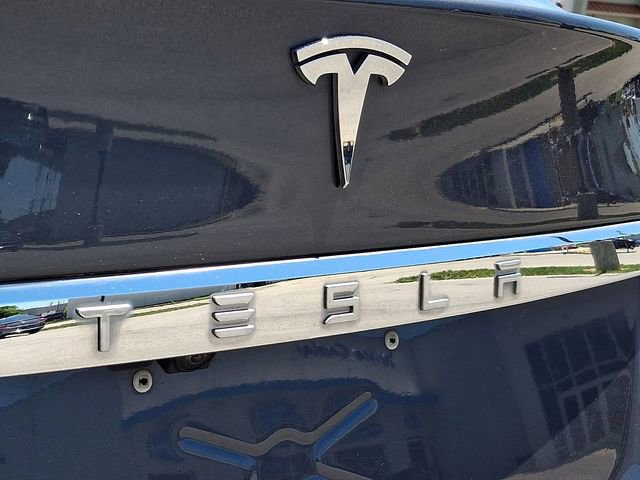 Used 2016 Tesla Model S 70D AWD/4WD image 30