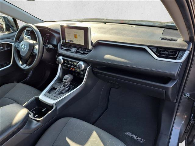 Certified 2025 Toyota RAV4 XLE FWD image 21
