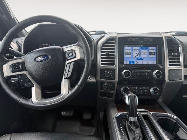 Used 2016 Ford F150 Platinum w/ Equipment Group 701A Luxury AWD/4WD image 6