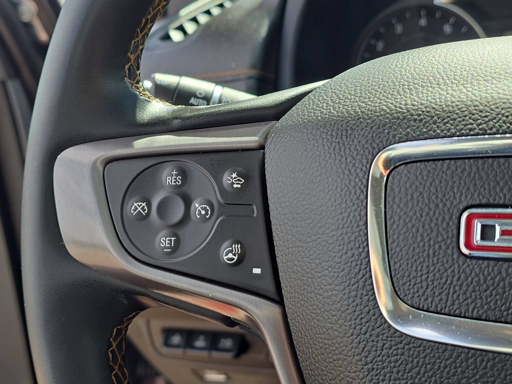 Certified 2023 GMC Terrain AT4 w/ Tech Package AWD/4WD image 16