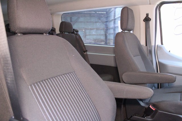 Used 2016 Ford Transit 150 XL image 9