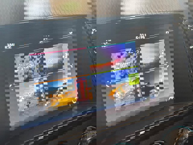 Used 2018 Jaguar F-TYPE R-Dynamic image 16