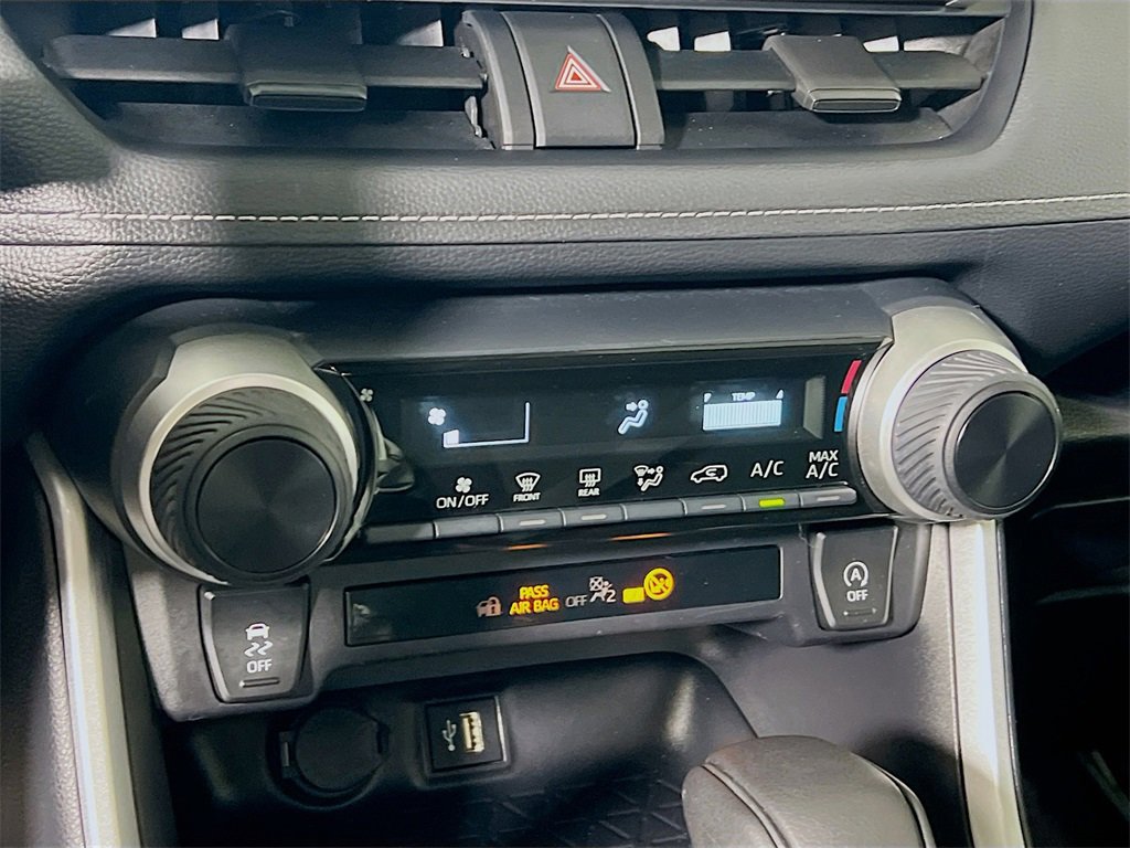 Certified 2025 Toyota RAV4 LE image 15