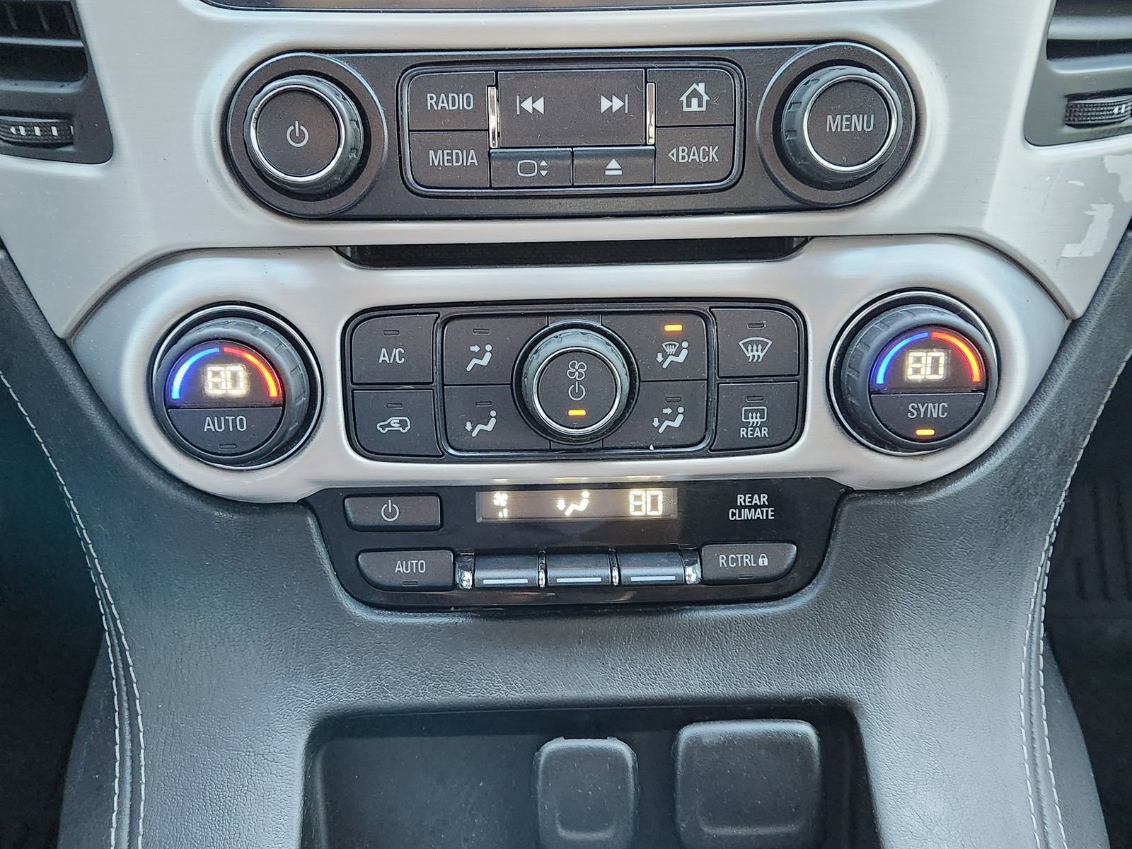 Used 2016 GMC Yukon SLE w/ Convenience Package image 20