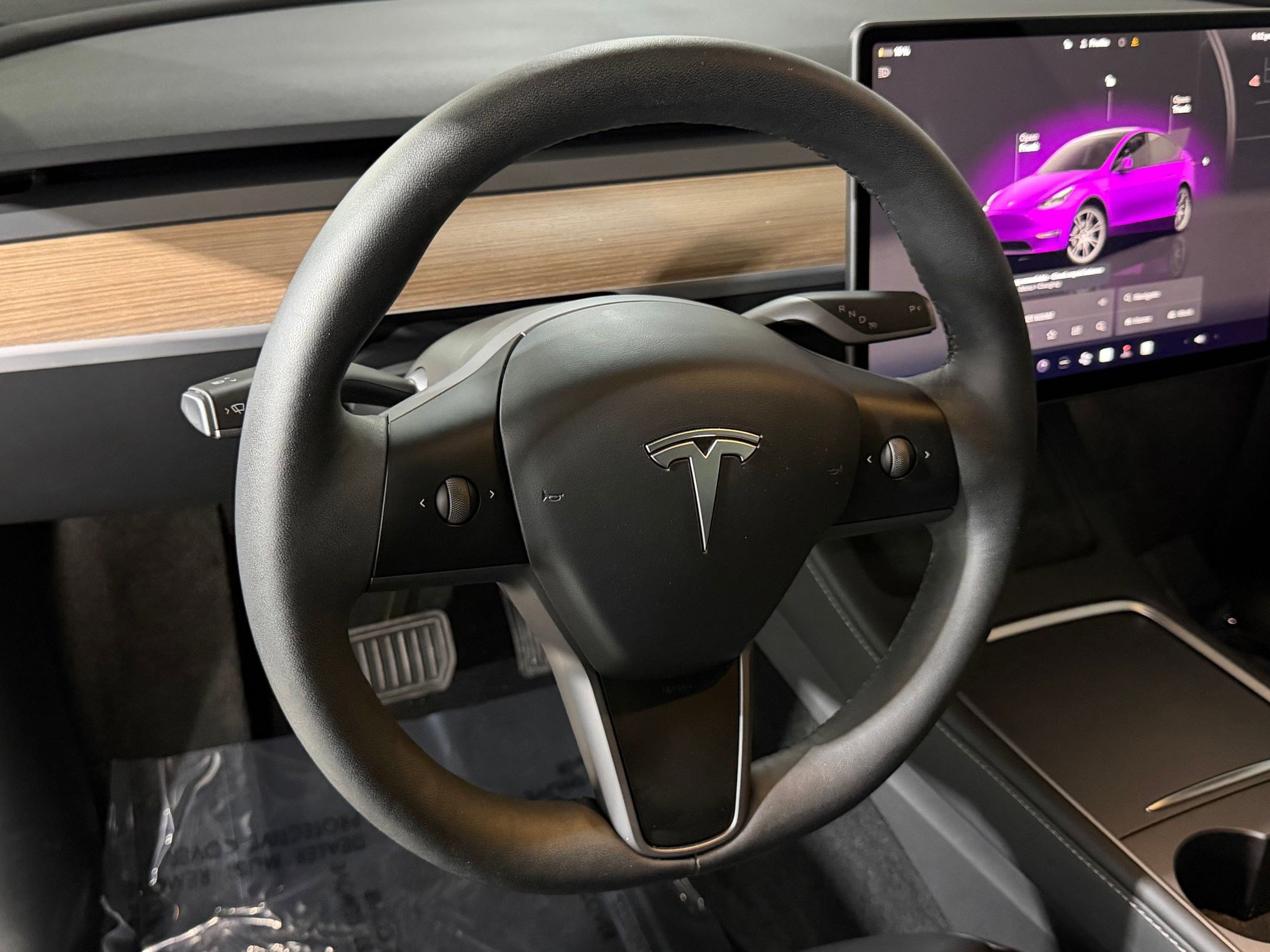 Used 2024 Tesla Model Y Long Range AWD/4WD image 13