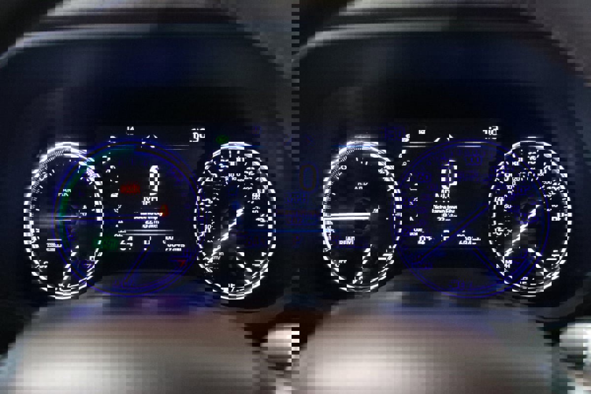 Used 2022 Toyota Sienna Platinum image 38