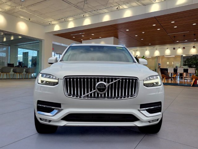 Used 2022 Volvo XC90 T6 Inscription w/ Advanced Package AWD/4WD image 8