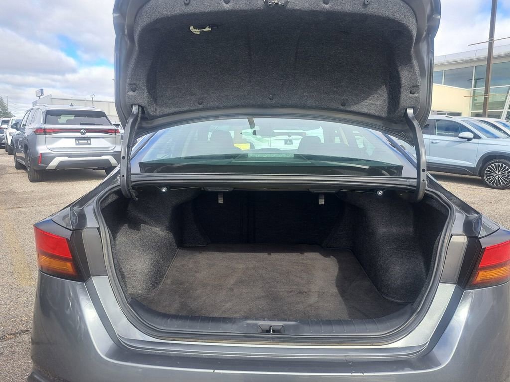 Used 2025 Nissan Altima 2.5 SV image 26