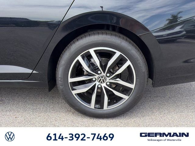 New 2026 Volkswagen Jetta SE FWD image 11
