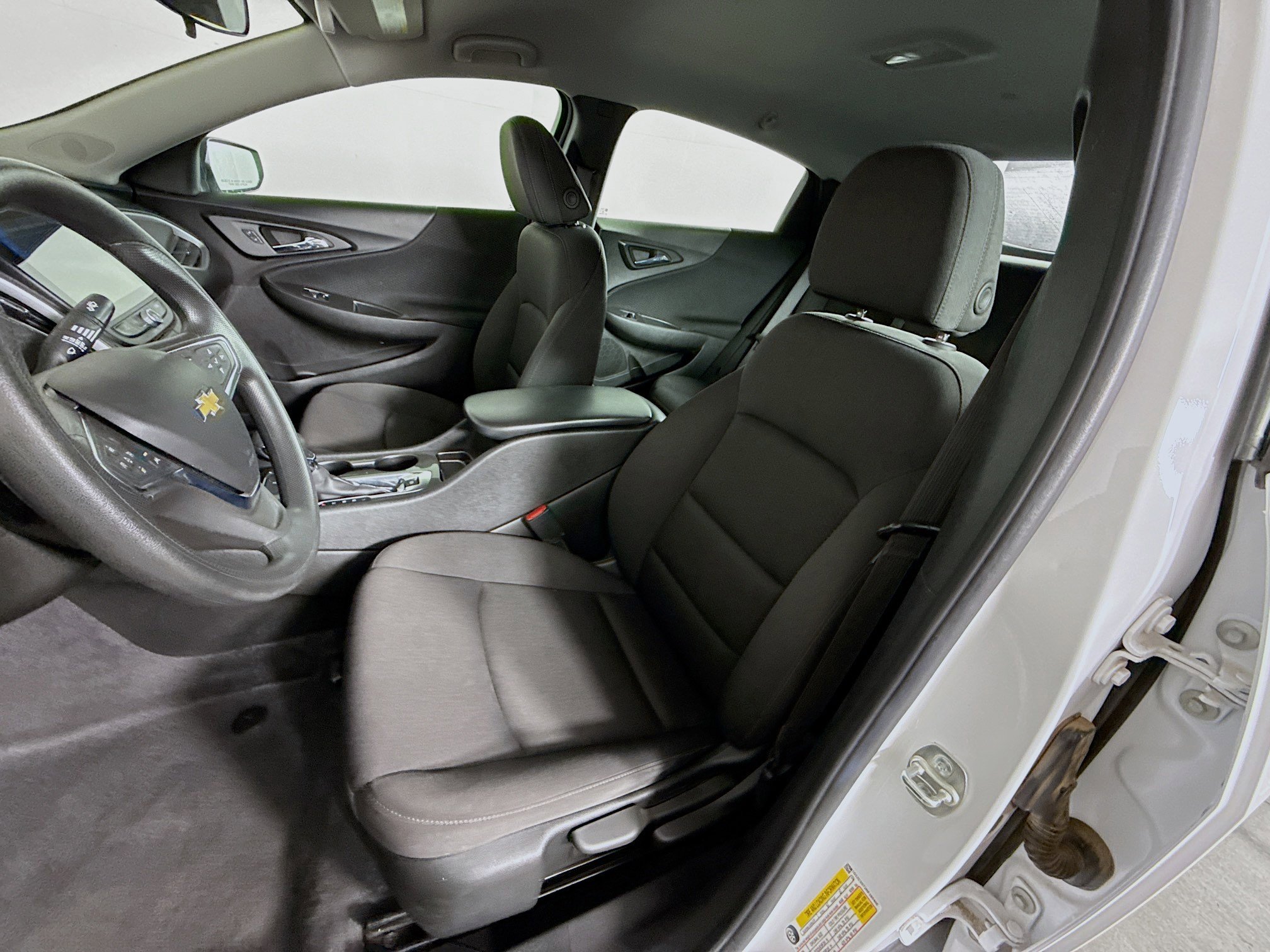 Used 2024 Chevrolet Malibu LS image 24