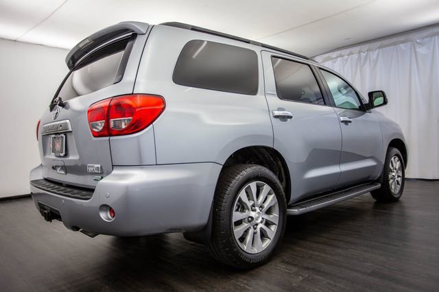 Used 2014 Toyota Sequoia Limited image 32
