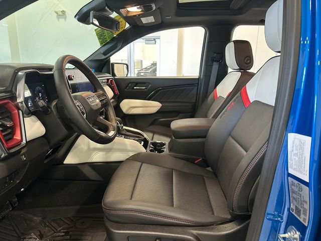 Used 2024 GMC Canyon AT4X image 32