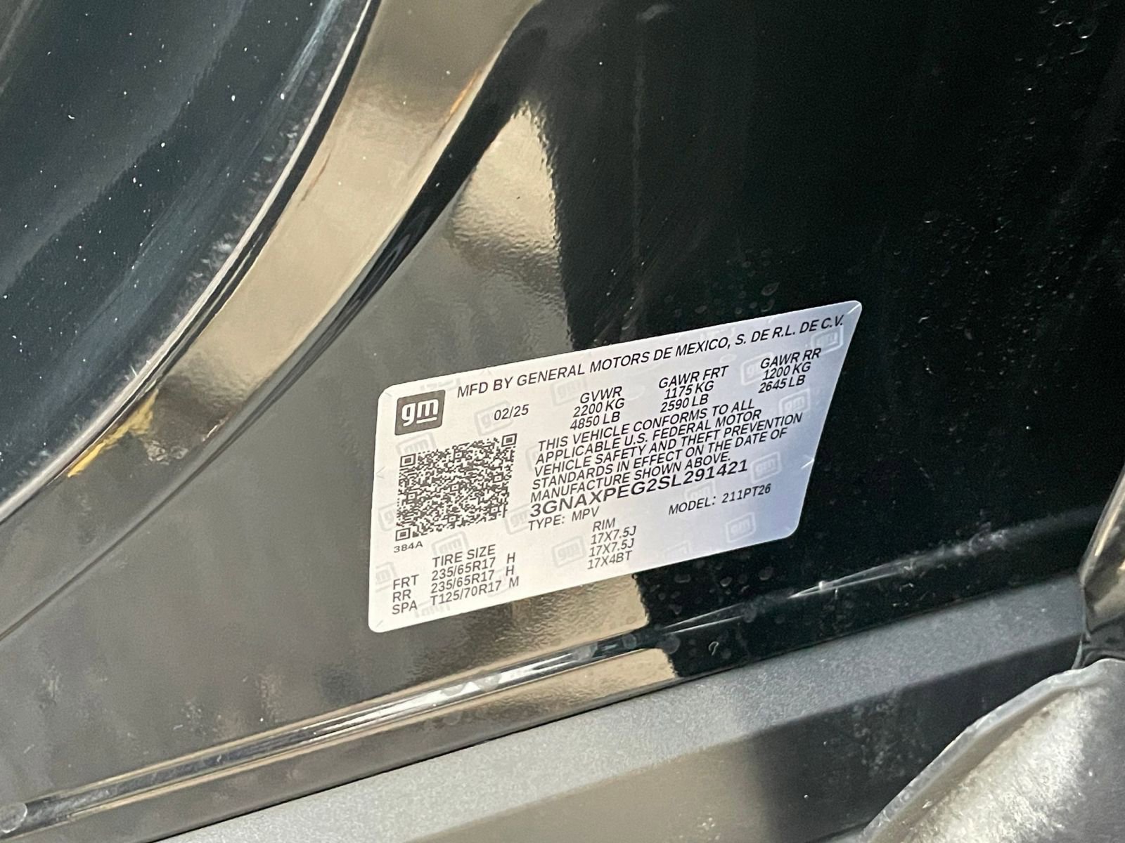 Used 2025 Chevrolet Equinox LT image 28