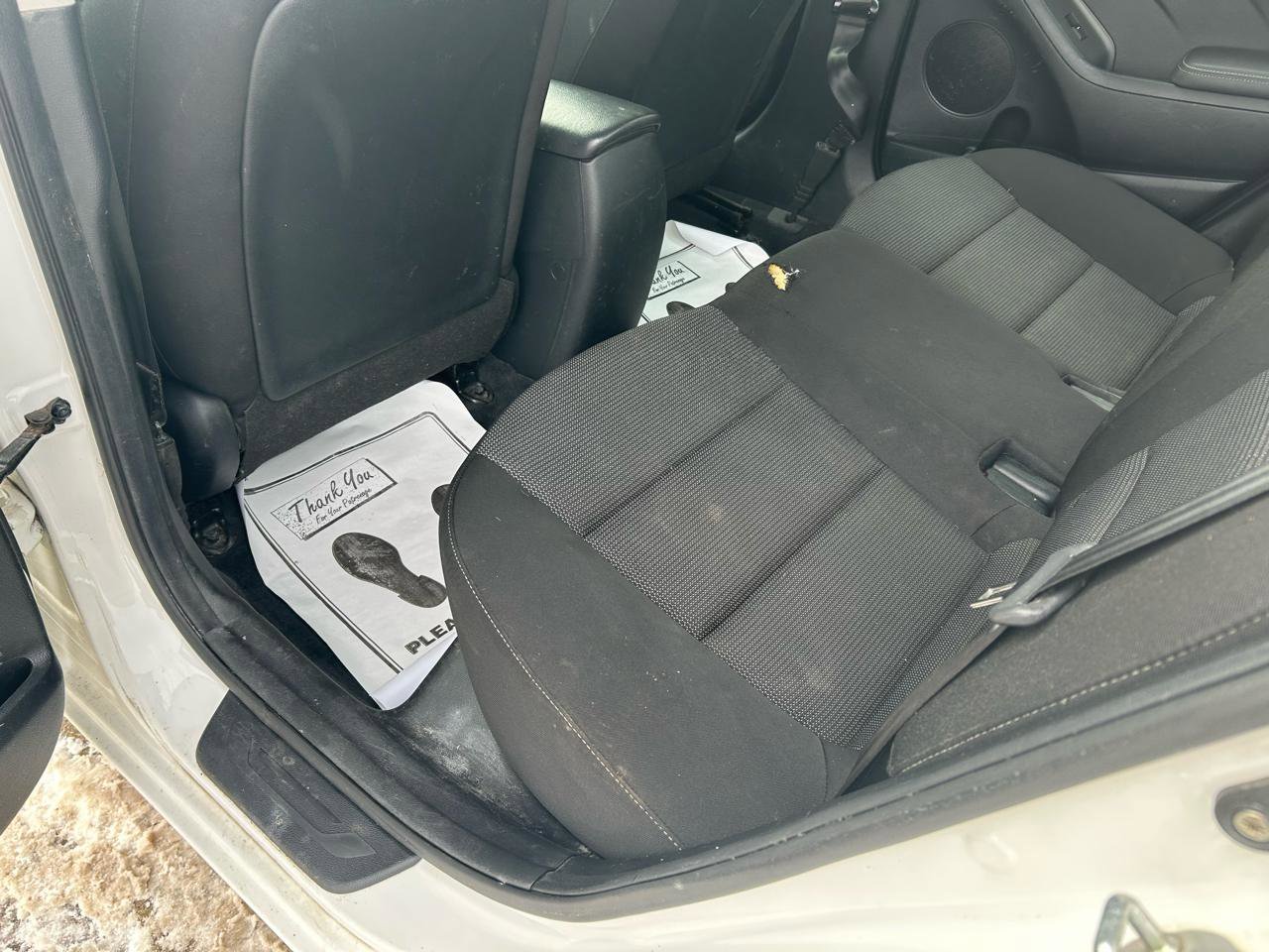 Used 2017 Kia Forte LX image 9