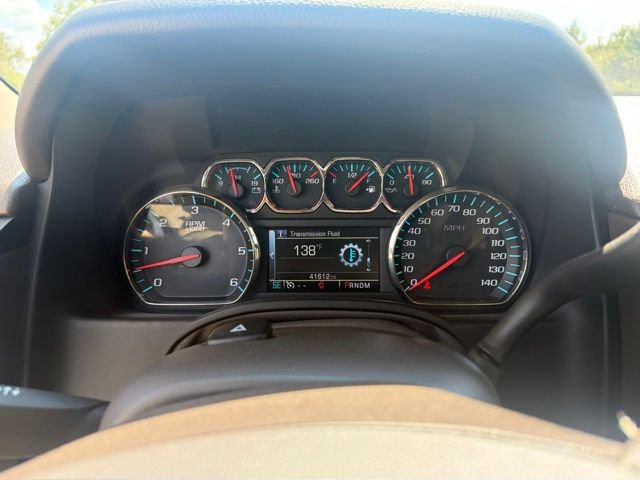 Used 2016 Chevrolet Suburban LT w/ Luxury Package RWD image 13