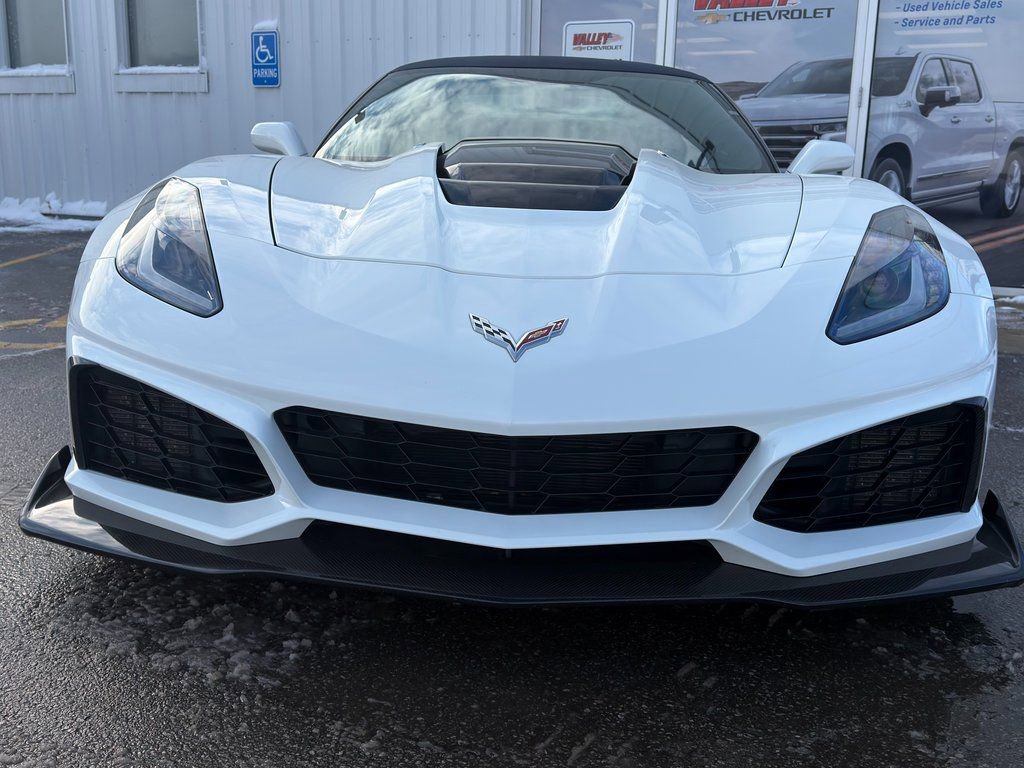 Used 2019 Chevrolet Corvette ZR1 w/ Chrome Badge Package image 15
