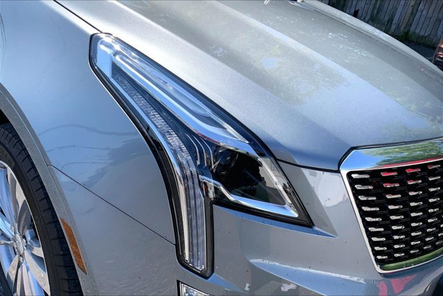 Used 2024 Cadillac XT5 Premium Luxury w/ LPO, Floor Liner Package AWD/4WD image 28