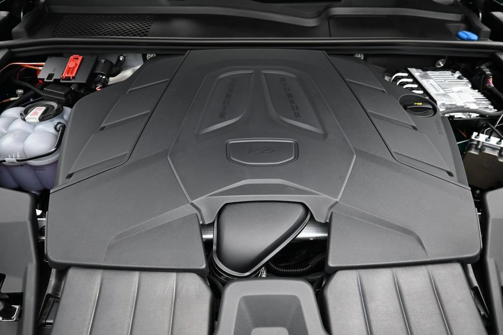 New 2026 Porsche Cayenne AWD/4WD image 19