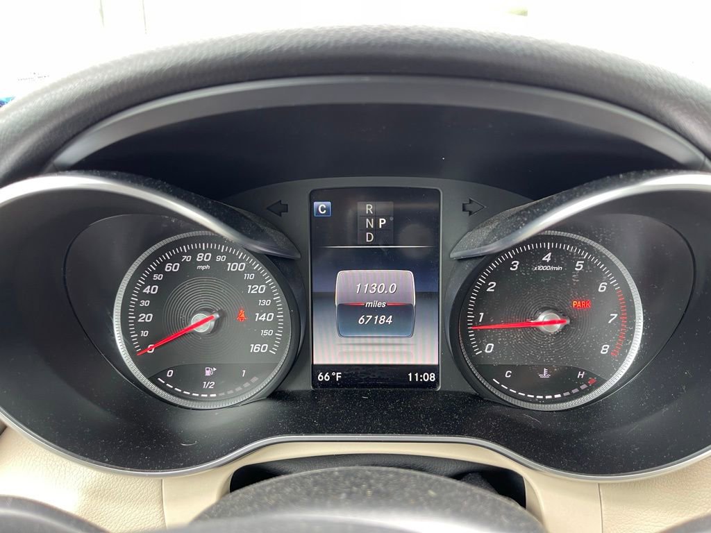 Used 2019 Mercedes-Benz GLC 300 4MATIC image 6