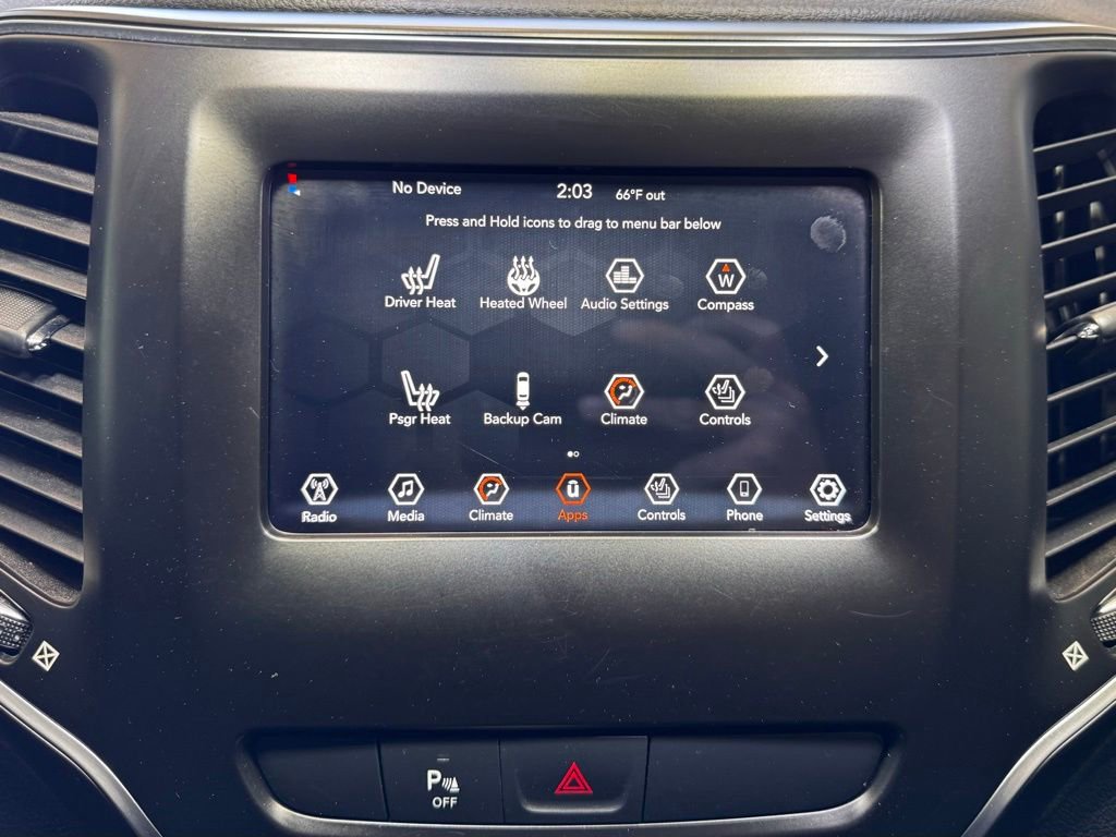 Used 2020 Jeep Cherokee Latitude Plus w/ Cold Weather Group AWD/4WD image 31