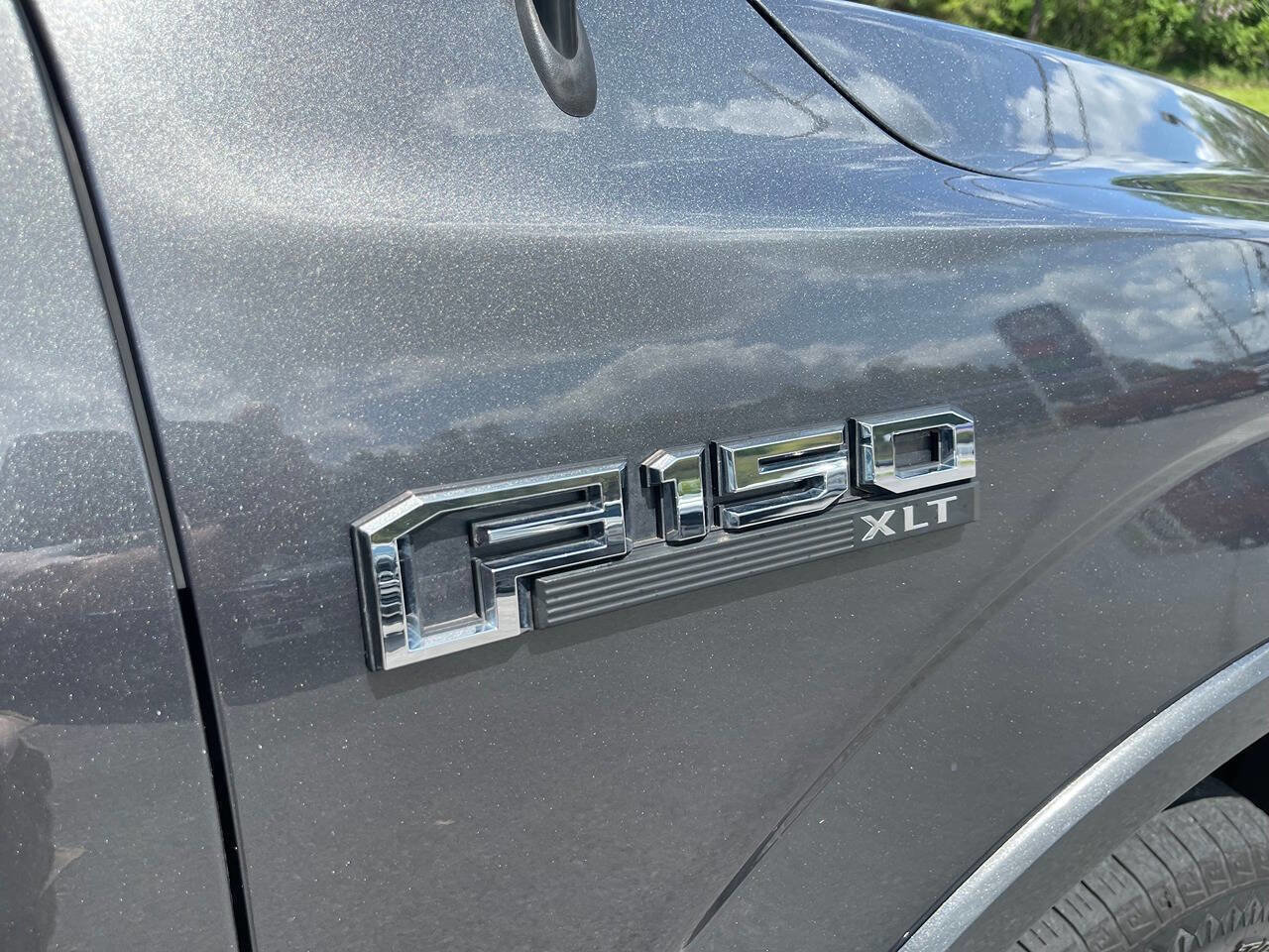 Used 2016 Ford F150 XLT w/ Equipment Group 302A Luxury image 10