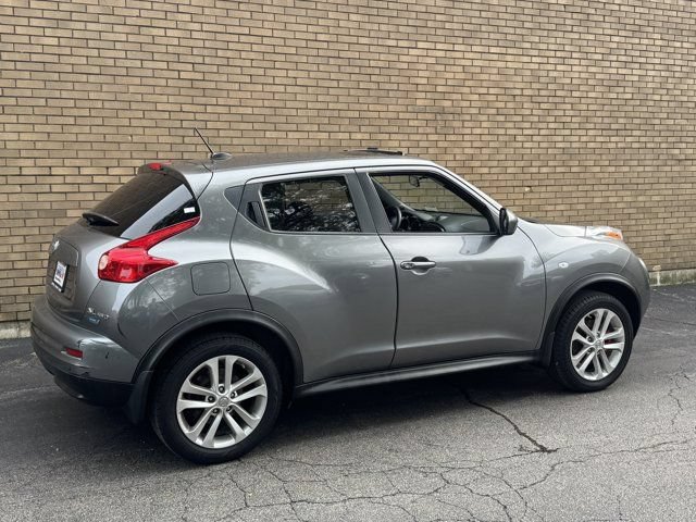 Used 2012 Nissan Juke SL AWD/4WD image 27