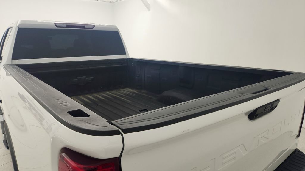 Used 2022 Chevrolet Silverado 2500 LT w/ Convenience Package image 7