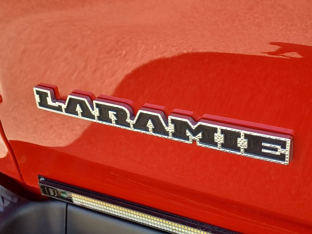 Used 2021 RAM 1500 Laramie w/ Sport Appearance Package AWD/4WD image 29